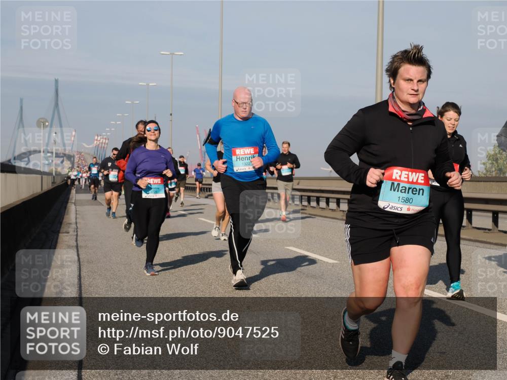 03.10.2025 - Köhlbrandbrückenlauf Fabian Wolf http://msf.ph/oto/9047525 03.10.2025 09:59:37 Position 3 3726, 1322, 1580 meine-sportfotos.de