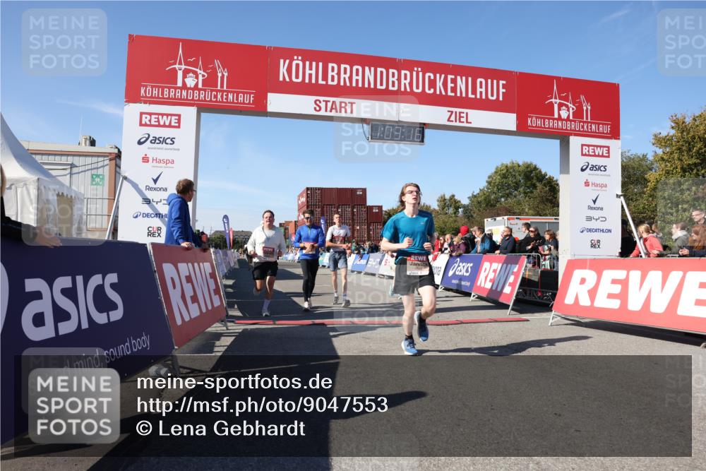 03.10.2025 - Köhlbrandbrückenlauf Lena Gebhardt http://msf.ph/oto/9047553 03.10.2025 13:03:17 Ziel 4085, 4208, 4268, 4283, 4856, 5048, 5063, 6279, 6612, 6722, 6784 meine-sportfotos.de