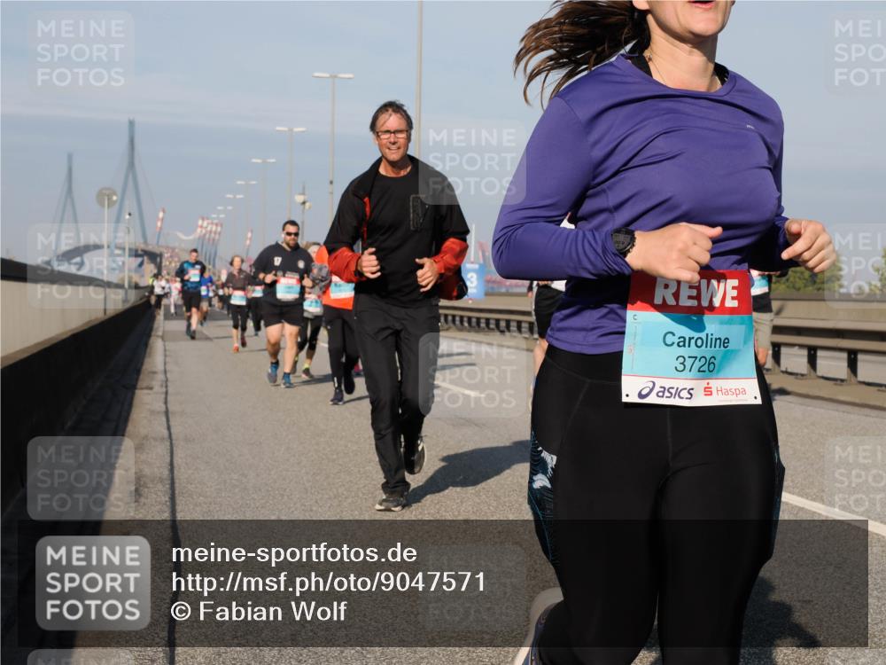 03.10.2025 - Köhlbrandbrückenlauf Fabian Wolf http://msf.ph/oto/9047571 03.10.2025 09:59:39 Position 3 3, 3726 meine-sportfotos.de