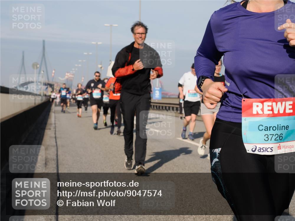 03.10.2025 - Köhlbrandbrückenlauf Fabian Wolf http://msf.ph/oto/9047574 03.10.2025 09:59:40 Position 3 31, 3726 meine-sportfotos.de