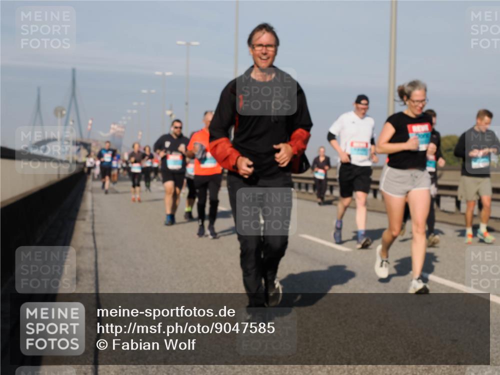 03.10.2025 - Köhlbrandbrückenlauf Fabian Wolf http://msf.ph/oto/9047585 03.10.2025 09:59:40 Position 3  meine-sportfotos.de