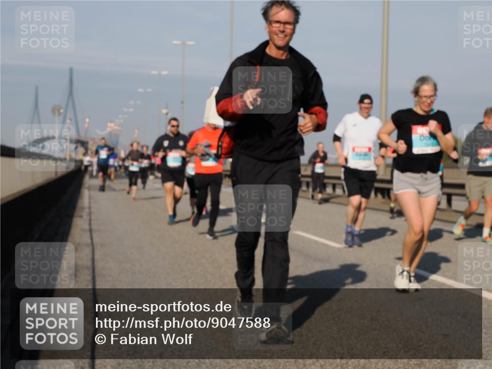 03.10.2025 - Köhlbrandbrückenlauf Fabian Wolf http://msf.ph/oto/9047588 03.10.2025 09:59:40 Position 3  meine-sportfotos.de