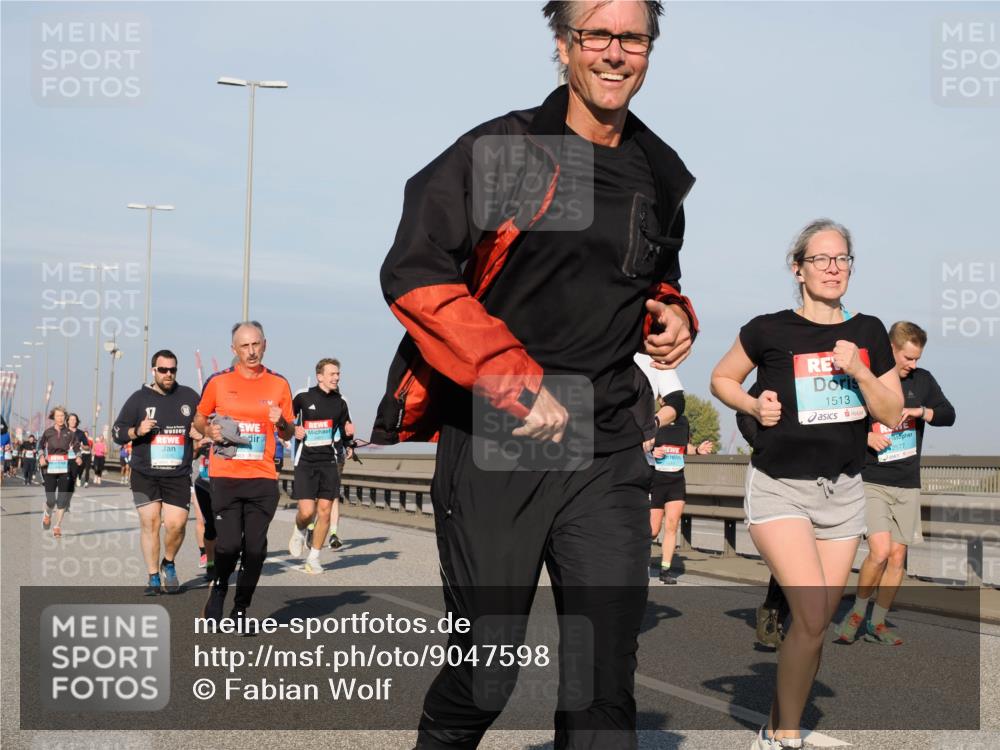 03.10.2025 - Köhlbrandbrückenlauf Fabian Wolf http://msf.ph/oto/9047598 03.10.2025 09:59:41 Position 3 17, 1513 meine-sportfotos.de