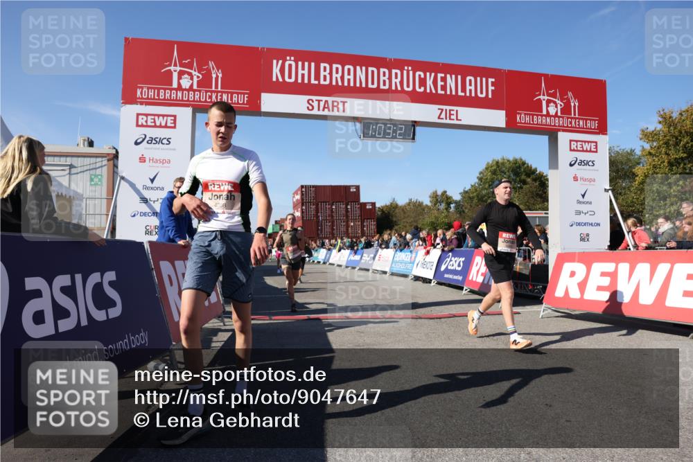 03.10.2025 - Köhlbrandbrückenlauf Lena Gebhardt http://msf.ph/oto/9047647 03.10.2025 13:03:22 Ziel 4085, 4208, 4225, 4268, 4283, 4454, 4856, 5048, 5063, 6279, 6612, 6632, 6722, 6784 meine-sportfotos.de