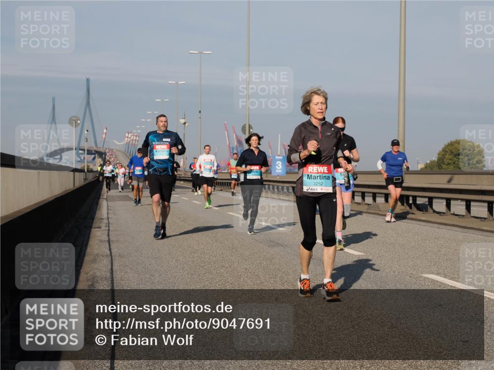 03.10.2025 - Köhlbrandbrückenlauf Fabian Wolf http://msf.ph/oto/9047691 03.10.2025 09:59:48 Position 3 3, 3252 meine-sportfotos.de