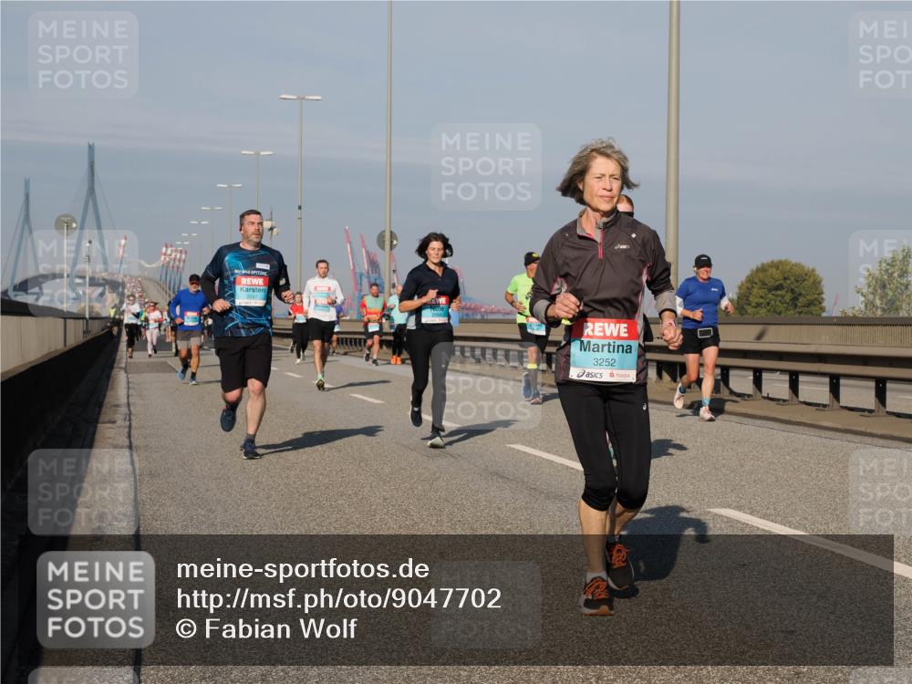 03.10.2025 - Köhlbrandbrückenlauf Fabian Wolf http://msf.ph/oto/9047702 03.10.2025 09:59:49 Position 3 2287, 3252 meine-sportfotos.de