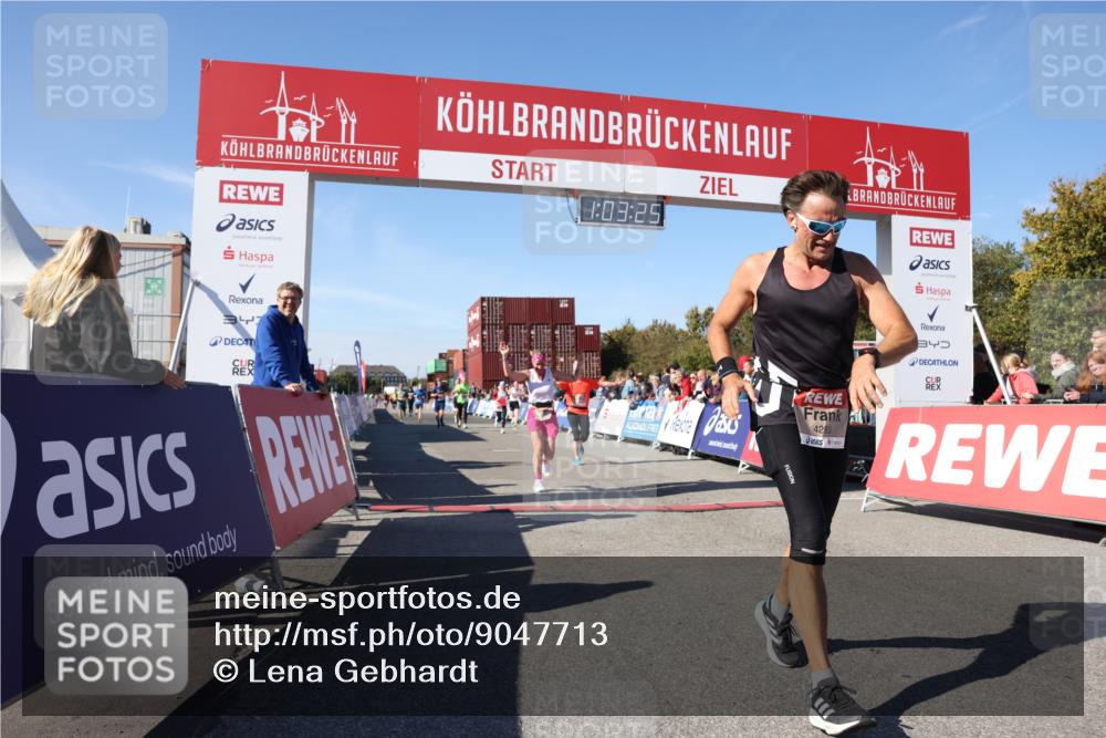 03.10.2025 - Köhlbrandbrückenlauf Lena Gebhardt http://msf.ph/oto/9047713 03.10.2025 13:03:25 Ziel 4208, 4225, 4252, 4268, 4283, 4300, 4454, 4856, 5048, 5063, 6194, 6207, 6279, 6612, 6632 meine-sportfotos.de