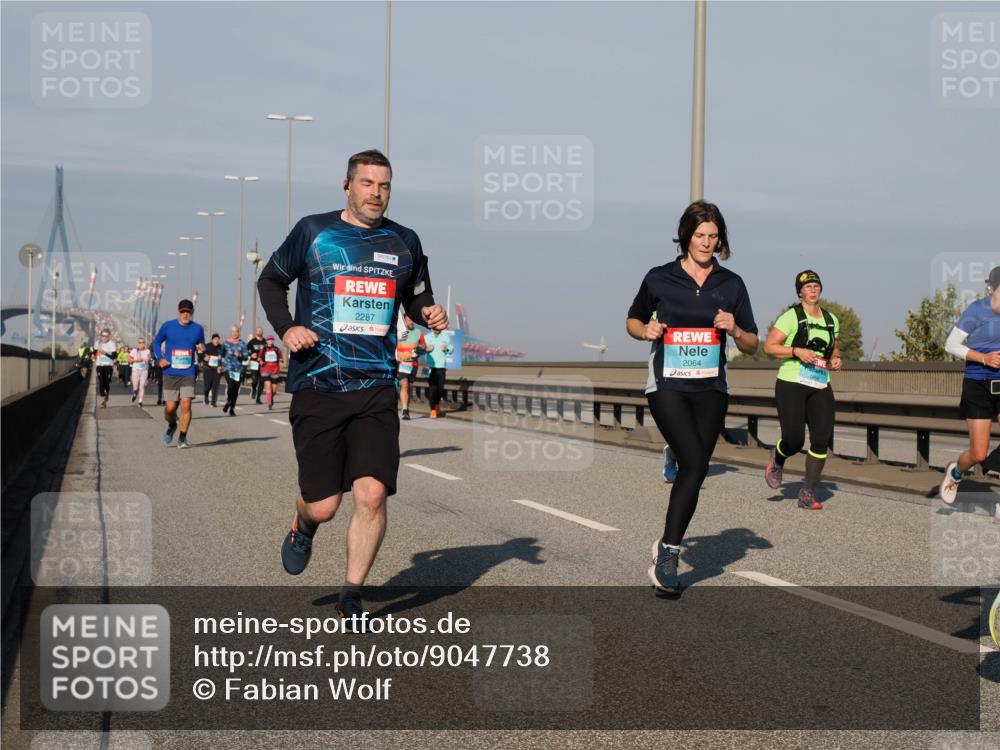 03.10.2025 - Köhlbrandbrückenlauf Fabian Wolf http://msf.ph/oto/9047738 03.10.2025 09:59:51 Position 3 2287, 2064 meine-sportfotos.de
