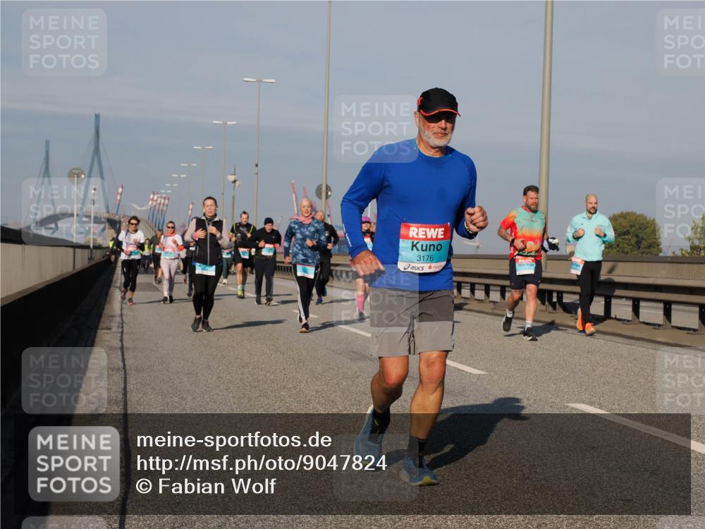 03.10.2025 - Köhlbrandbrückenlauf Fabian Wolf http://msf.ph/oto/9047824 03.10.2025 09:59:58 Position 3 3176 meine-sportfotos.de