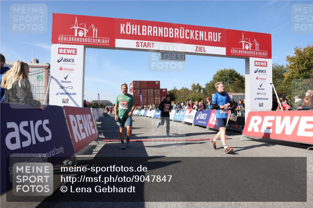03.10.2025 - Köhlbrandbrückenlauf Lena Gebhardt http://msf.ph/oto/9047847 03.10.2025 13:03:34 Ziel 4214, 4225, 4252, 4300, 4422, 4454, 4507, 5707, 5799, 6025, 6194, 6207, 6632 meine-sportfotos.de