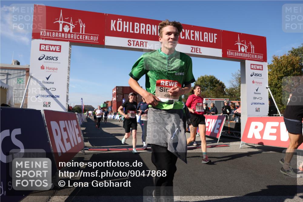 03.10.2025 - Köhlbrandbrückenlauf Lena Gebhardt http://msf.ph/oto/9047868 03.10.2025 13:19:44 Ziel 4376, 4539, 4981, 5047, 5059, 5148, 5647, 5648, 5650, 5704, 5838, 5931, 5975, 6382, 6383, 6509, 6600, 6660, 6730 meine-sportfotos.de