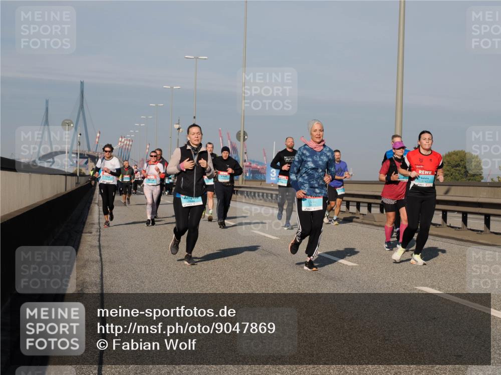 03.10.2025 - Köhlbrandbrückenlauf Fabian Wolf http://msf.ph/oto/9047869 03.10.2025 10:00:01 Position 3 3747 meine-sportfotos.de