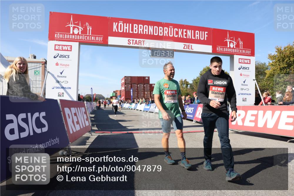 03.10.2025 - Köhlbrandbrückenlauf Lena Gebhardt http://msf.ph/oto/9047879 03.10.2025 13:03:36 Ziel 4063, 4214, 4252, 4300, 4422, 4454, 4507, 5707, 5799, 6025, 6194, 6207, 6632 meine-sportfotos.de