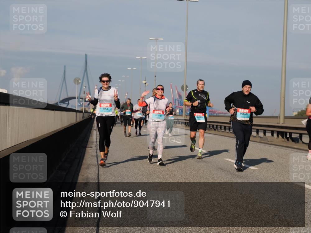 03.10.2025 - Köhlbrandbrückenlauf Fabian Wolf http://msf.ph/oto/9047941 03.10.2025 10:00:04 Position 3 2372, 1671 meine-sportfotos.de
