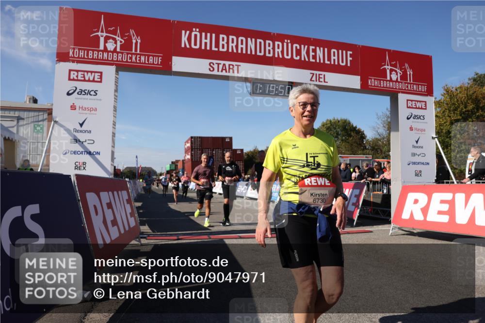 03.10.2025 - Köhlbrandbrückenlauf Lena Gebhardt http://msf.ph/oto/9047971 03.10.2025 13:19:51 Ziel 4376, 4539, 4981, 5047, 5059, 5148, 5647, 5648, 5650, 5656, 5657, 5704, 5841, 5931, 6068, 6414, 6509, 6567, 6568, 6660, 6663, 6730 meine-sportfotos.de