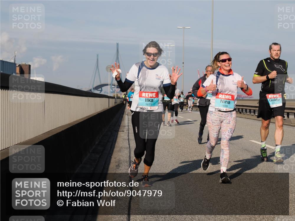 03.10.2025 - Köhlbrandbrückenlauf Fabian Wolf http://msf.ph/oto/9047979 03.10.2025 10:00:06 Position 3 1671, 2392, 1659 meine-sportfotos.de