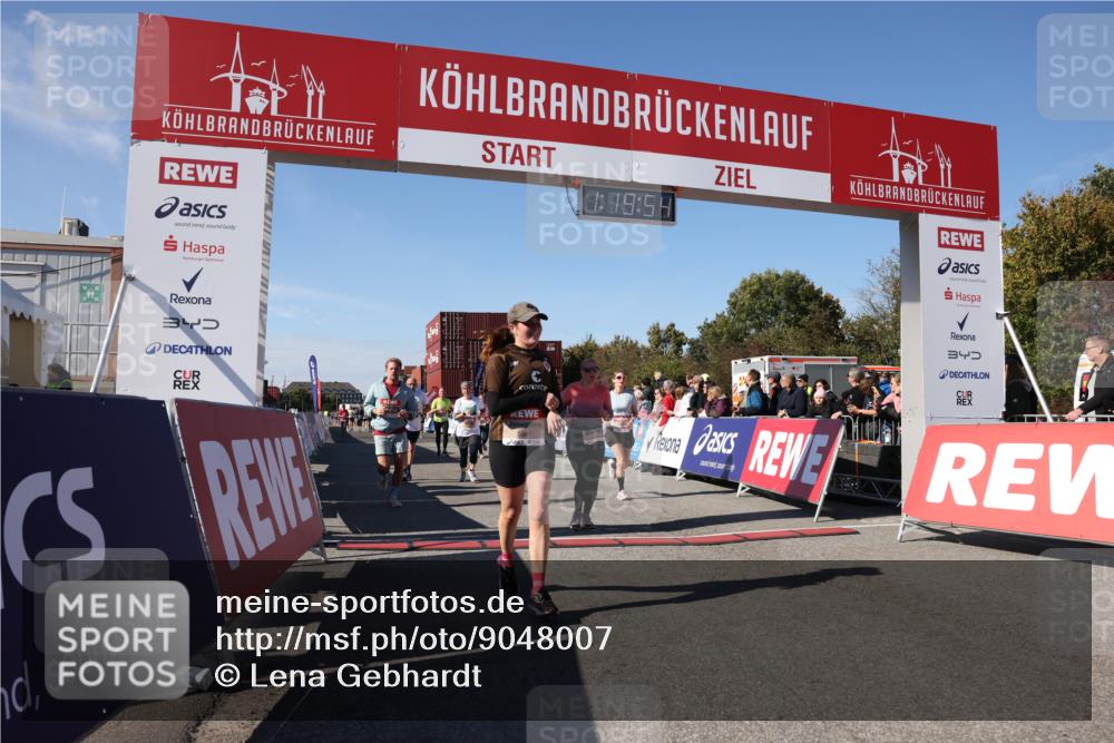 03.10.2025 - Köhlbrandbrückenlauf Lena Gebhardt http://msf.ph/oto/9048007 03.10.2025 13:19:54 Ziel 4376, 4539, 4721, 5047, 5059, 5656, 5657, 5658, 5704, 5841, 6068, 6414, 6509, 6567, 6568, 6660, 6663, 6730 meine-sportfotos.de