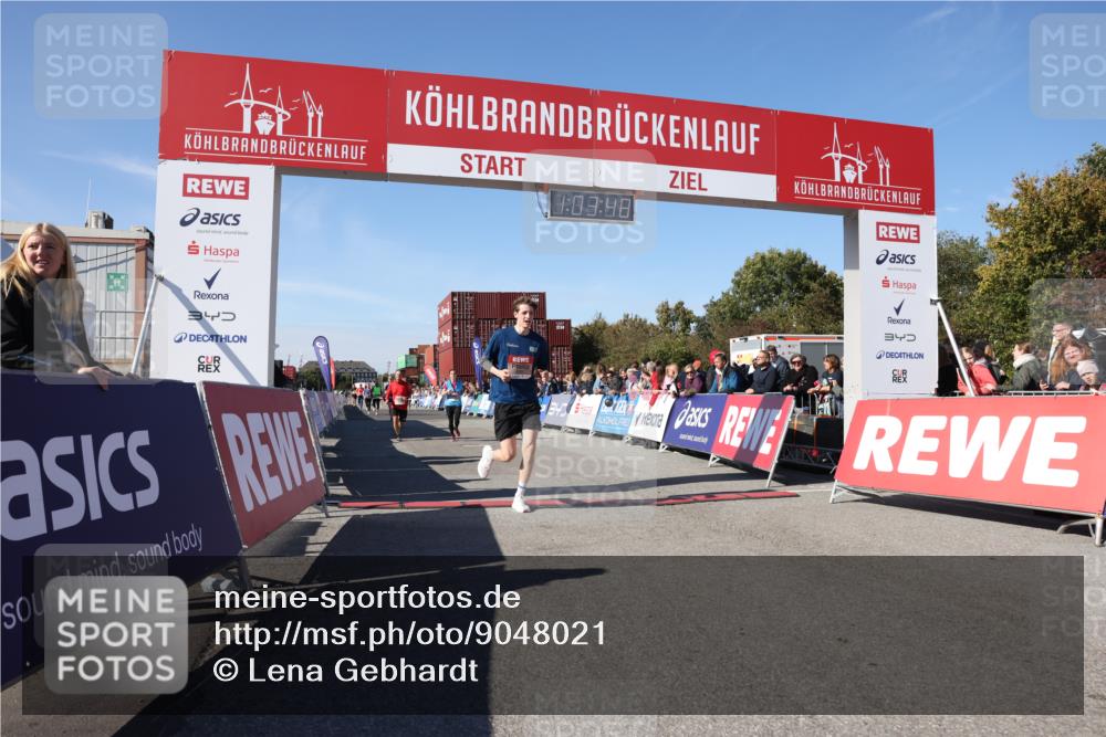 03.10.2025 - Köhlbrandbrückenlauf Lena Gebhardt http://msf.ph/oto/9048021 03.10.2025 13:03:48 Ziel 4063, 4274, 4322, 4422, 5414, 5639, 5799, 6025, 6341, 6706 meine-sportfotos.de