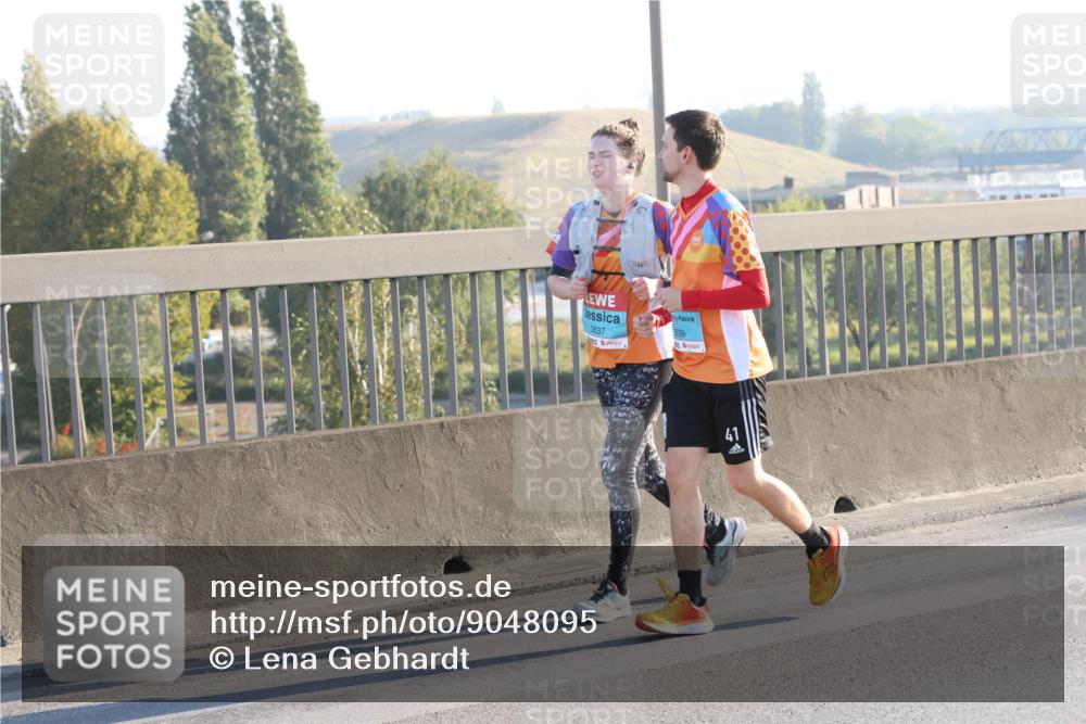 03.10.2025 - Köhlbrandbrückenlauf Lena Gebhardt http://msf.ph/oto/9048095 03.10.2025 09:30:15 Position 1 3637, 639, 41 meine-sportfotos.de