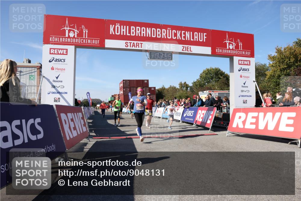 03.10.2025 - Köhlbrandbrückenlauf Lena Gebhardt http://msf.ph/oto/9048131 03.10.2025 13:03:56 Ziel 4127, 4322, 4349, 5098, 5414, 5447, 5950, 5958, 6315, 6341, 6392, 6706 meine-sportfotos.de