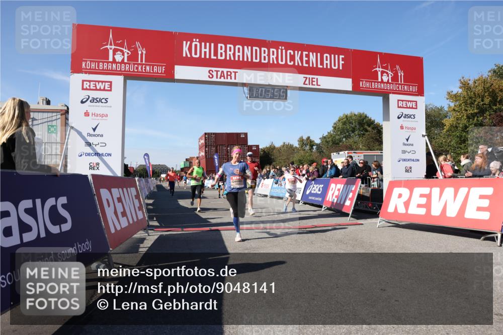 03.10.2025 - Köhlbrandbrückenlauf Lena Gebhardt http://msf.ph/oto/9048141 03.10.2025 13:03:56 Ziel 4127, 4322, 4349, 5098, 5414, 5447, 5950, 5958, 6315, 6341, 6392, 6706 meine-sportfotos.de