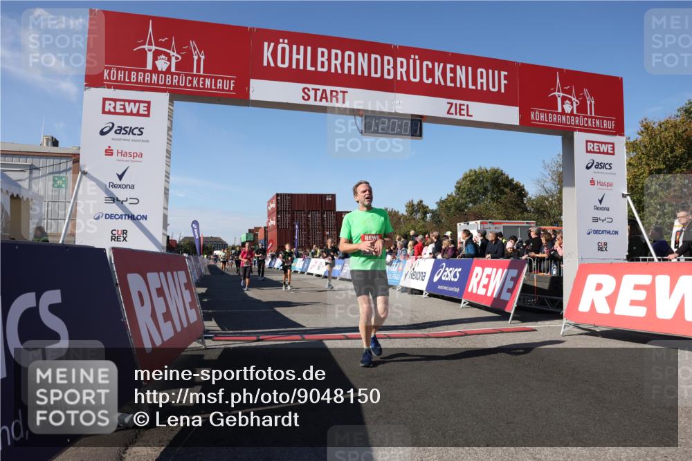 03.10.2025 - Köhlbrandbrückenlauf Lena Gebhardt http://msf.ph/oto/9048150 03.10.2025 13:20:01 Ziel 4433, 4721, 5037, 5175, 5328, 5656, 5657, 5658, 5841, 6068, 6414, 6567, 6568, 6649, 6663 meine-sportfotos.de