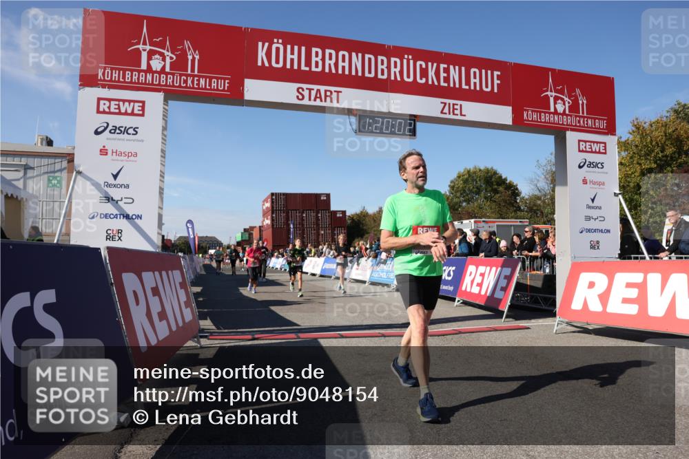 03.10.2025 - Köhlbrandbrückenlauf Lena Gebhardt http://msf.ph/oto/9048154 03.10.2025 13:20:02 Ziel 4433, 4721, 5037, 5175, 5328, 5456, 5481, 5656, 5657, 5658, 5841, 6068, 6414, 6567, 6568, 6589, 6649, 6663 meine-sportfotos.de