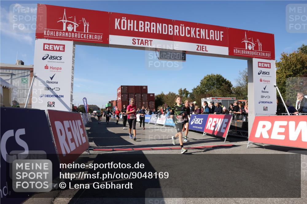 03.10.2025 - Köhlbrandbrückenlauf Lena Gebhardt http://msf.ph/oto/9048169 03.10.2025 13:20:04 Ziel 4433, 4721, 5037, 5175, 5328, 5456, 5481, 5656, 5657, 5658, 6068, 6414, 6567, 6568, 6589, 6649, 6663 meine-sportfotos.de