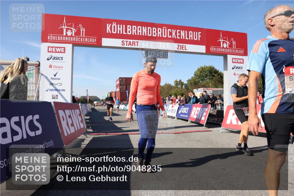 03.10.2025 - Köhlbrandbrückenlauf Lena Gebhardt http://msf.ph/oto/9048235 03.10.2025 13:04:01 Ziel 4056, 4127, 4349, 4372, 4480, 5098, 5414, 5447, 5950, 5958, 6315, 6392 meine-sportfotos.de