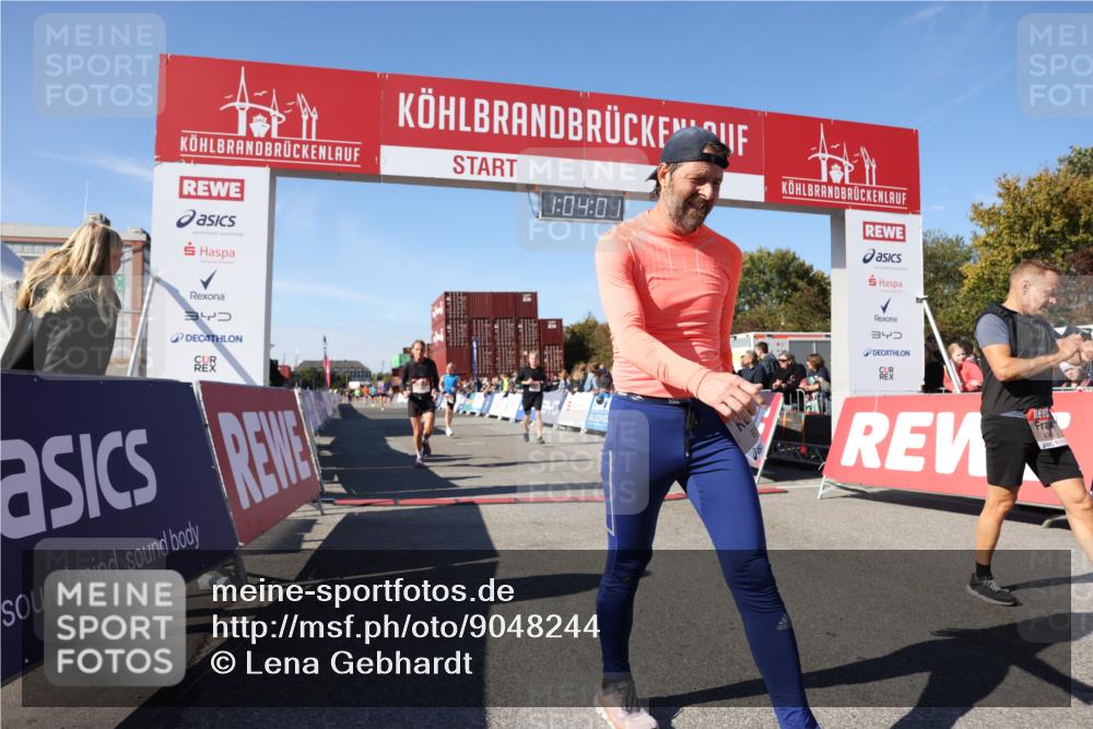 03.10.2025 - Köhlbrandbrückenlauf Lena Gebhardt http://msf.ph/oto/9048244 03.10.2025 13:04:02 Ziel 4056, 4127, 4349, 4372, 4480, 5098, 5414, 5447, 5950, 5958, 6315, 6392 meine-sportfotos.de