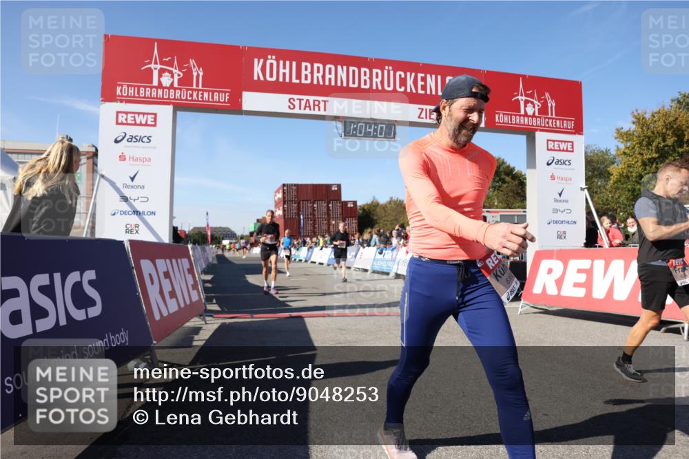 03.10.2025 - Köhlbrandbrückenlauf Lena Gebhardt http://msf.ph/oto/9048253 03.10.2025 13:04:02 Ziel 4056, 4127, 4349, 4372, 4480, 5098, 5414, 5447, 5950, 5958, 6315, 6392 meine-sportfotos.de