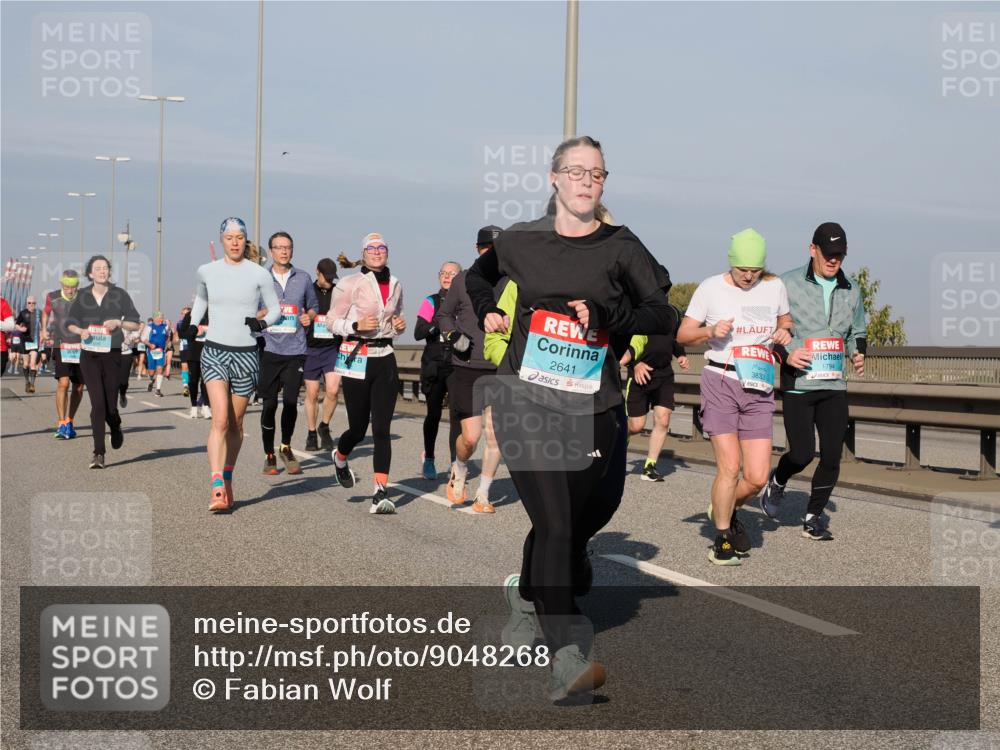03.10.2025 - Köhlbrandbrückenlauf Fabian Wolf http://msf.ph/oto/9048268 03.10.2025 10:00:22 Position 3 2641, 3833, 1794 meine-sportfotos.de