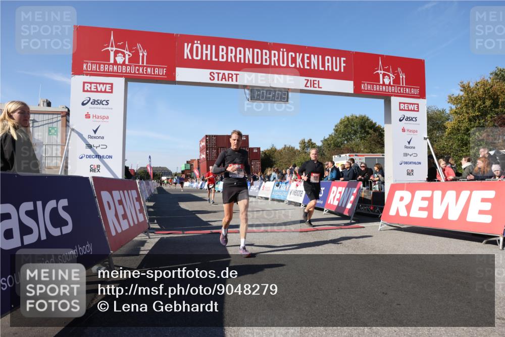 03.10.2025 - Köhlbrandbrückenlauf Lena Gebhardt http://msf.ph/oto/9048279 03.10.2025 13:04:03 Ziel 4056, 4127, 4349, 4372, 4480, 5098, 5447, 5950, 5958, 6315, 6392 meine-sportfotos.de