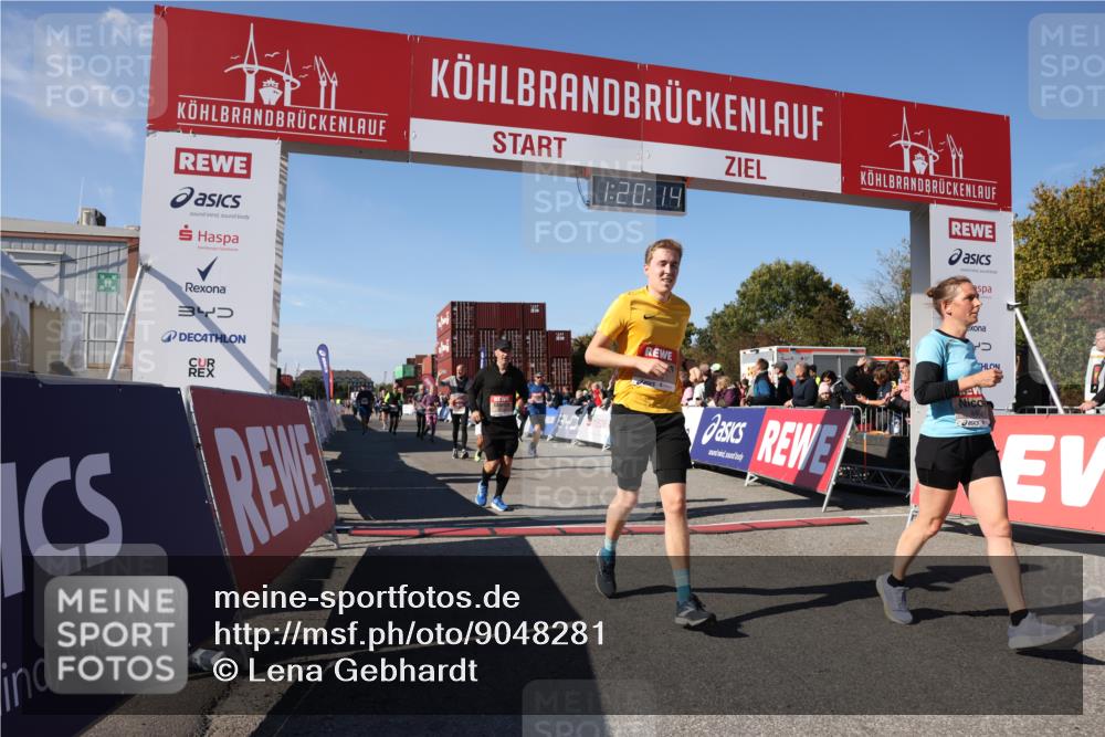 03.10.2025 - Köhlbrandbrückenlauf Lena Gebhardt http://msf.ph/oto/9048281 03.10.2025 13:20:14 Ziel 4397, 4402, 4565, 4779, 4994, 5037, 5160, 5175, 5328, 5456, 5481, 5672, 5683, 5850, 6035, 6136, 6589, 6649 meine-sportfotos.de