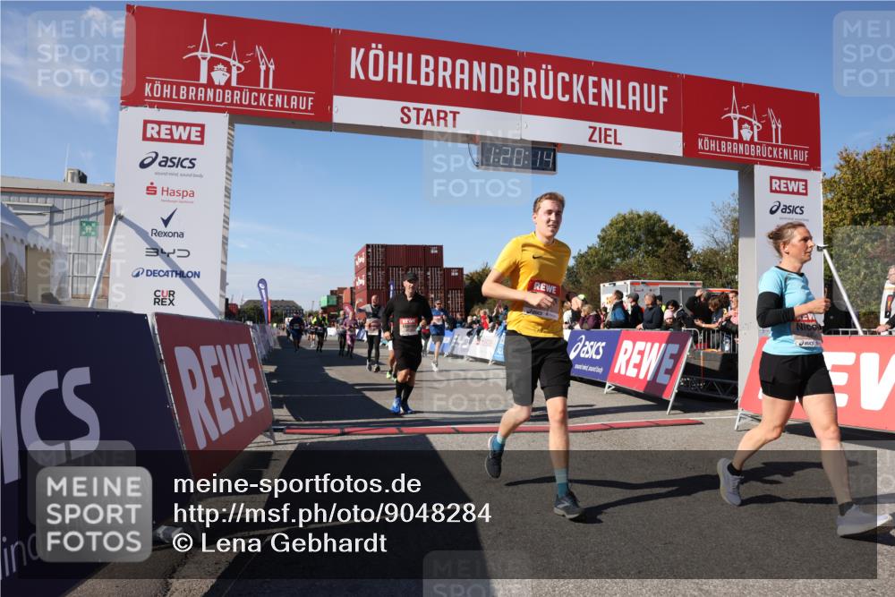03.10.2025 - Köhlbrandbrückenlauf Lena Gebhardt http://msf.ph/oto/9048284 03.10.2025 13:20:14 Ziel 4397, 4402, 4565, 4779, 4994, 5037, 5160, 5175, 5328, 5456, 5481, 5672, 5683, 5850, 6035, 6136, 6589, 6649 meine-sportfotos.de