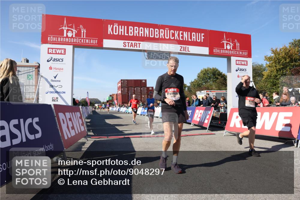 03.10.2025 - Köhlbrandbrückenlauf Lena Gebhardt http://msf.ph/oto/9048297 03.10.2025 13:04:05 Ziel 4056, 4127, 4349, 4372, 4480, 5098, 5447, 5721, 5950, 5958, 6315, 6392 meine-sportfotos.de