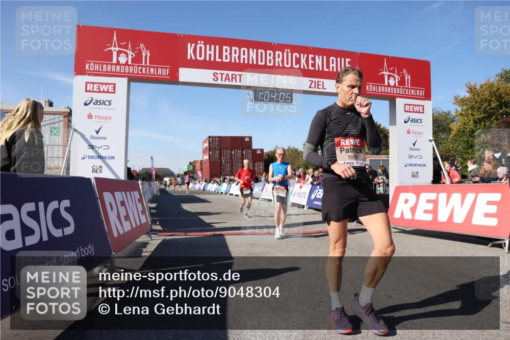 03.10.2025 - Köhlbrandbrückenlauf Lena Gebhardt http://msf.ph/oto/9048304 03.10.2025 13:04:05 Ziel 4056, 4127, 4349, 4372, 4480, 5098, 5447, 5721, 5950, 5958, 6315, 6392 meine-sportfotos.de