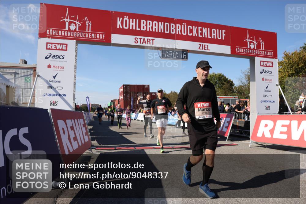 03.10.2025 - Köhlbrandbrückenlauf Lena Gebhardt http://msf.ph/oto/9048337 03.10.2025 13:20:16 Ziel 4397, 4402, 4565, 4571, 4779, 4994, 5144, 5160, 5328, 5456, 5481, 5672, 5683, 5850, 6035, 6136, 6589 meine-sportfotos.de