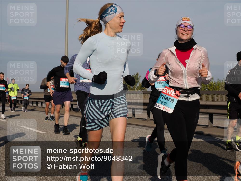 03.10.2025 - Köhlbrandbrückenlauf Fabian Wolf http://msf.ph/oto/9048342 03.10.2025 10:00:25 Position 3 2785, 2789, 1932 meine-sportfotos.de