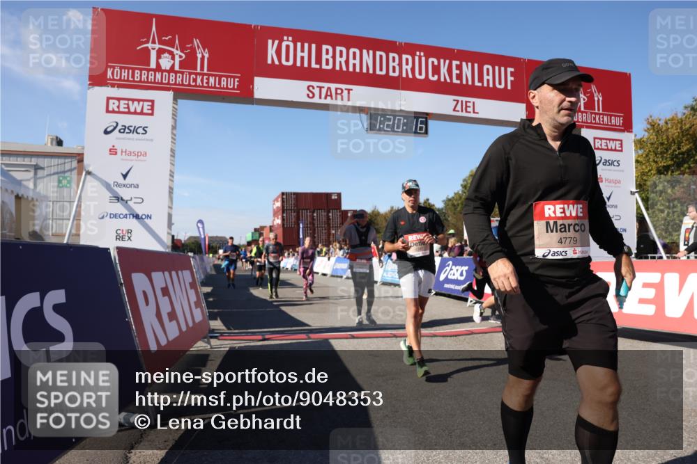 03.10.2025 - Köhlbrandbrückenlauf Lena Gebhardt http://msf.ph/oto/9048353 03.10.2025 13:20:17 Ziel 4397, 4402, 4565, 4571, 4779, 4994, 5144, 5160, 5456, 5481, 5672, 5683, 5850, 6035, 6136, 6589 meine-sportfotos.de