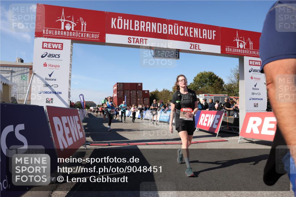03.10.2025 - Köhlbrandbrückenlauf Lena Gebhardt http://msf.ph/oto/9048451 03.10.2025 13:20:24 Ziel 4385, 4397, 4570, 4571, 4591, 4672, 4739, 4779, 4859, 4994, 5082, 5144, 5160, 5208, 5631, 5672, 5683, 5790, 5850, 6035, 6136 meine-sportfotos.de