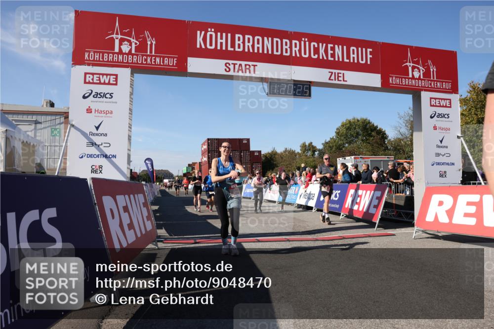 03.10.2025 - Köhlbrandbrückenlauf Lena Gebhardt http://msf.ph/oto/9048470 03.10.2025 13:20:26 Ziel 4385, 4570, 4571, 4591, 4672, 4739, 4859, 4994, 5082, 5144, 5160, 5208, 5631, 5672, 5683, 5790, 5850, 6035, 6136 meine-sportfotos.de