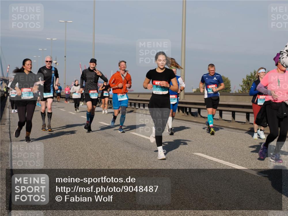 03.10.2025 - Köhlbrandbrückenlauf Fabian Wolf http://msf.ph/oto/9048487 03.10.2025 10:00:32 Position 3 1031, 3125 meine-sportfotos.de