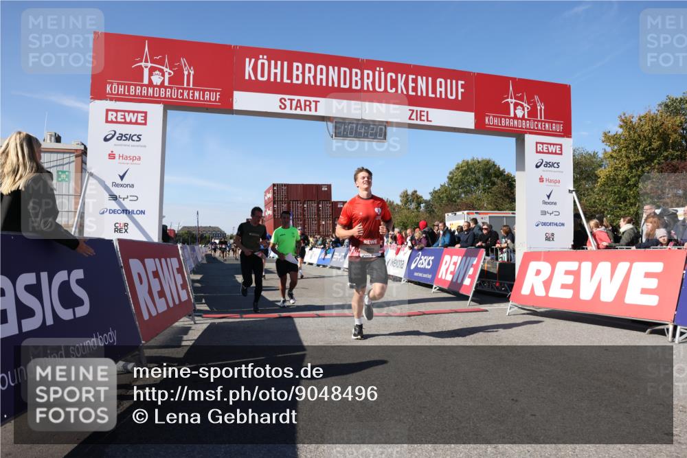 03.10.2025 - Köhlbrandbrückenlauf Lena Gebhardt http://msf.ph/oto/9048496 03.10.2025 13:04:21 Ziel 4117, 4198, 4297, 4494, 4665, 4836, 4995, 5055, 6038, 6250, 6251, 6523, 6723, 6724 meine-sportfotos.de
