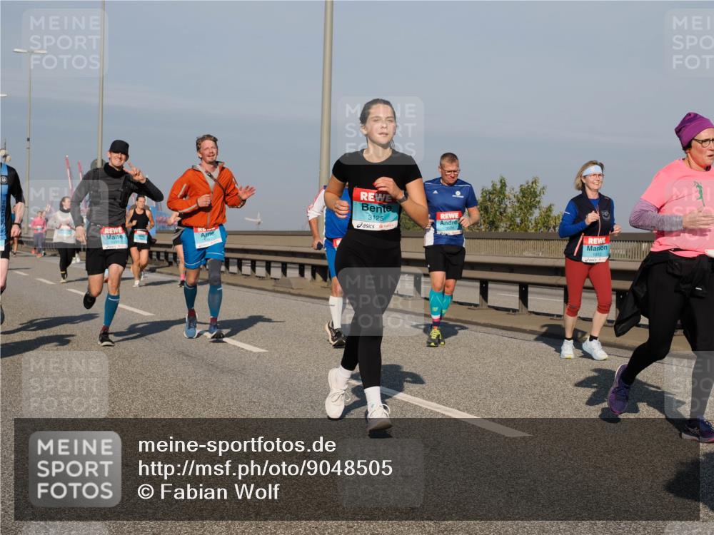 03.10.2025 - Köhlbrandbrückenlauf Fabian Wolf http://msf.ph/oto/9048505 03.10.2025 10:00:33 Position 3 3125, 1812 meine-sportfotos.de