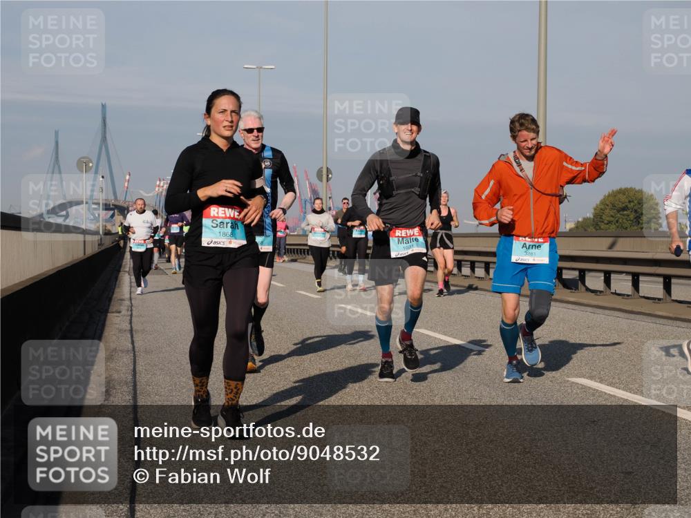 03.10.2025 - Köhlbrandbrückenlauf Fabian Wolf http://msf.ph/oto/9048532 03.10.2025 10:00:34 Position 3 1868, 1031, 3281 meine-sportfotos.de