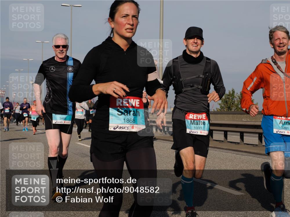 03.10.2025 - Köhlbrandbrückenlauf Fabian Wolf http://msf.ph/oto/9048582 03.10.2025 10:00:36 Position 3 3468, 1868, 1031, 3281 meine-sportfotos.de