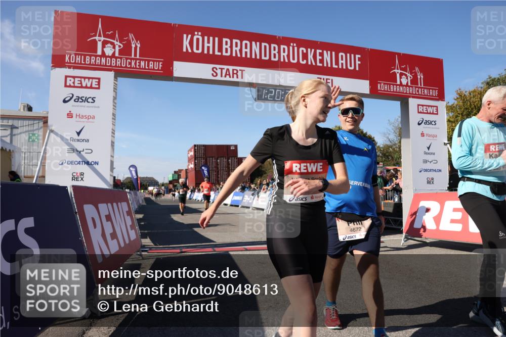 03.10.2025 - Köhlbrandbrückenlauf Lena Gebhardt http://msf.ph/oto/9048613 03.10.2025 13:20:30 Ziel 4269, 4385, 4570, 4571, 4591, 4672, 4739, 4790, 4859, 5082, 5144, 5208, 5543, 5631, 5790 meine-sportfotos.de