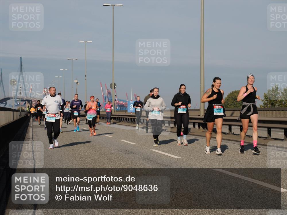 03.10.2025 - Köhlbrandbrückenlauf Fabian Wolf http://msf.ph/oto/9048636 03.10.2025 10:00:38 Position 3 2349 meine-sportfotos.de