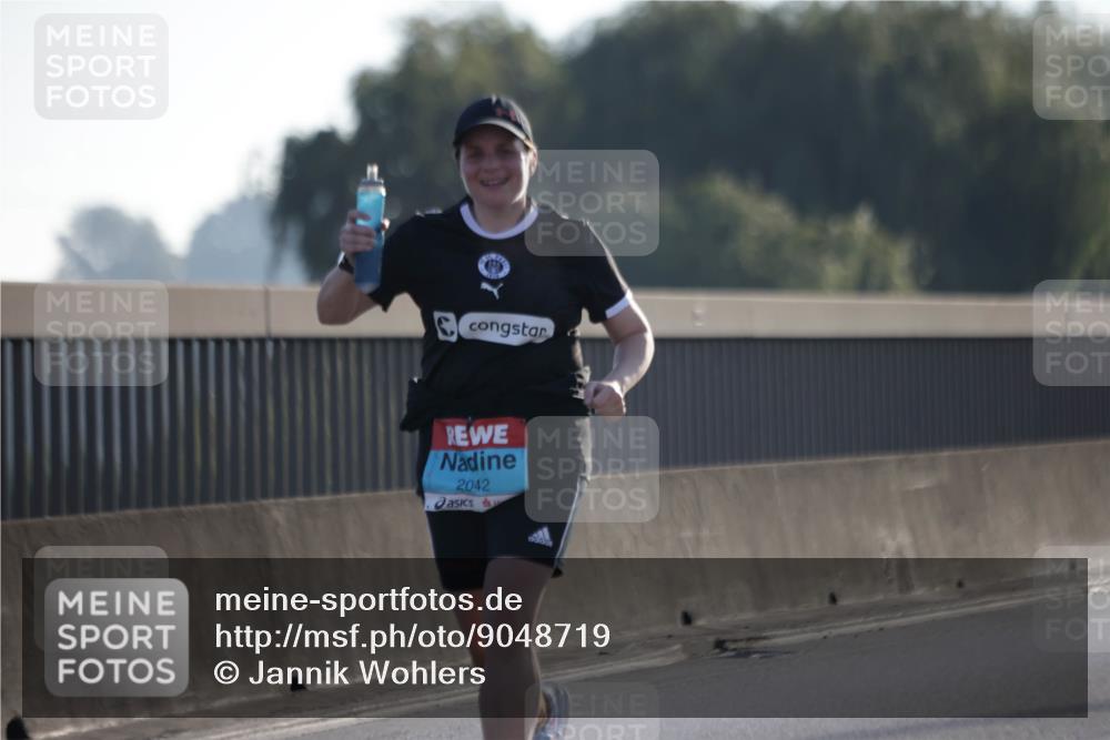 03.10.2025 - Köhlbrandbrückenlauf Jannik Wohlers http://msf.ph/oto/9048719 03.10.2025 09:30:31 Position 3 2042 meine-sportfotos.de